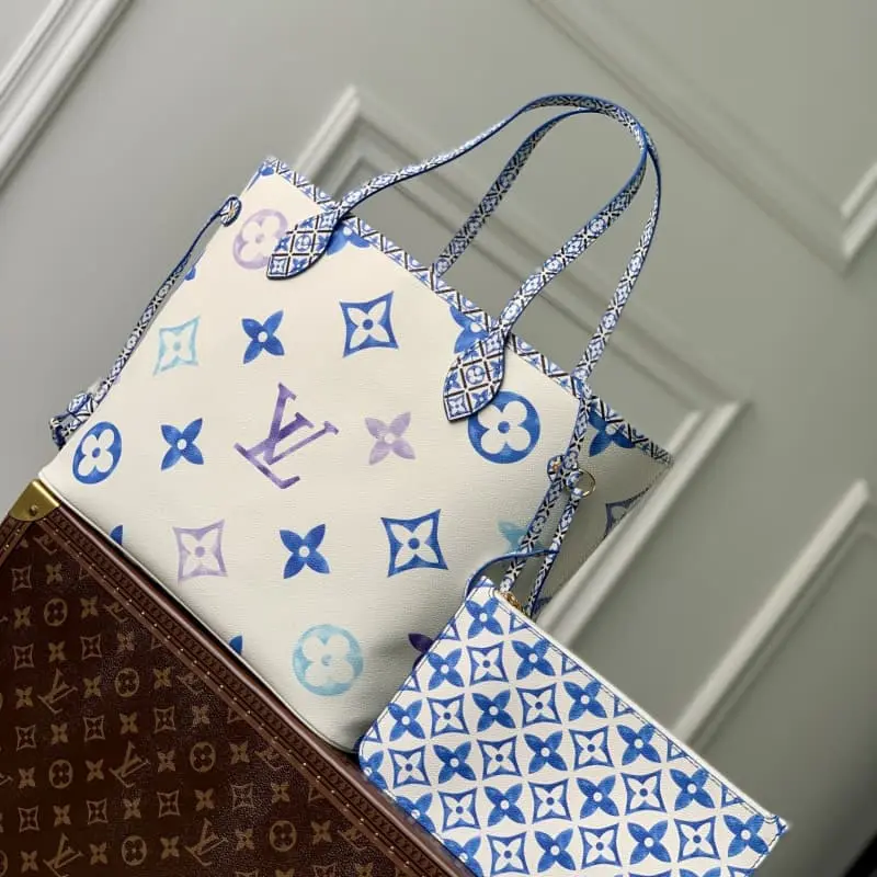 M22979 Blue 31x28x14cm High Quality Bags