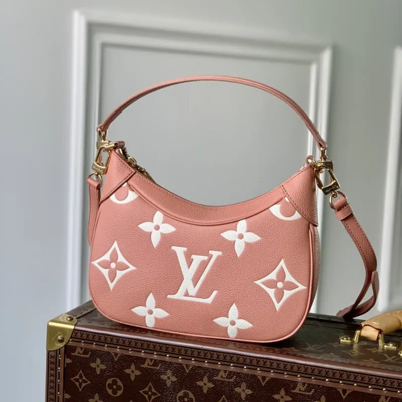 M46091 22x14x9cm High Quality Bags