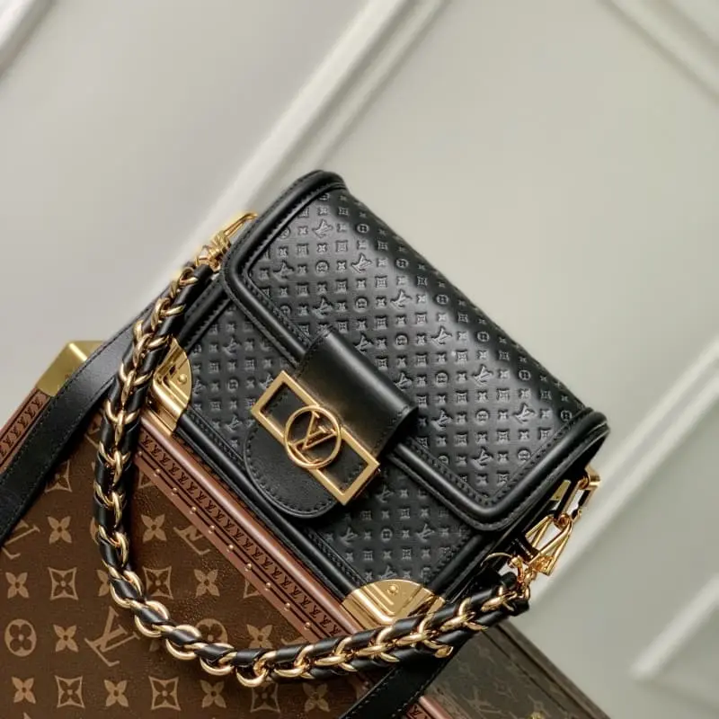 M22597 Black Small 20x15x9cm High Quality Bags