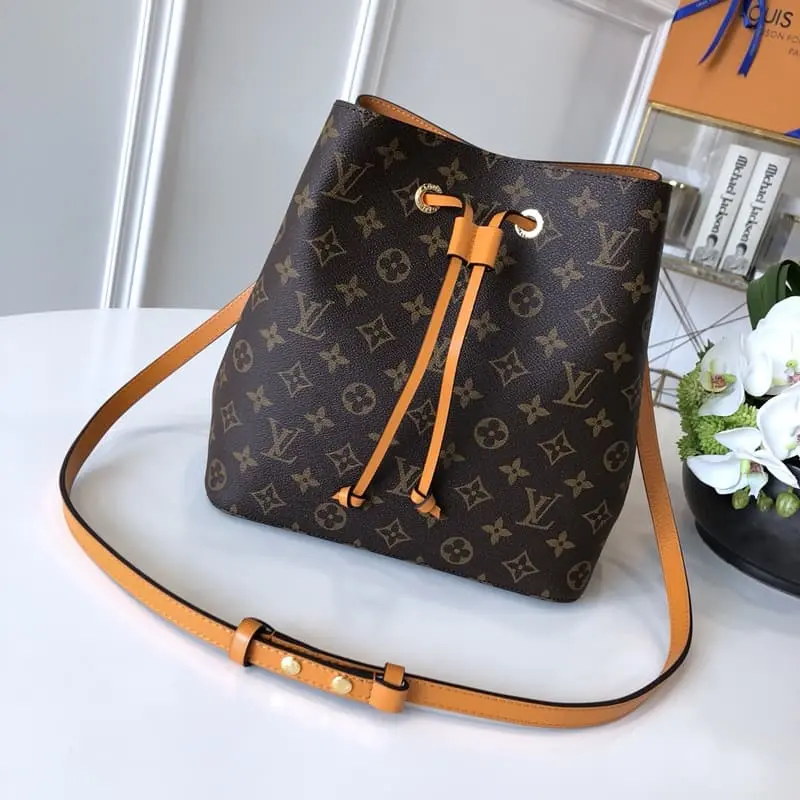 M43430 26X22X27cm High Quality Bags