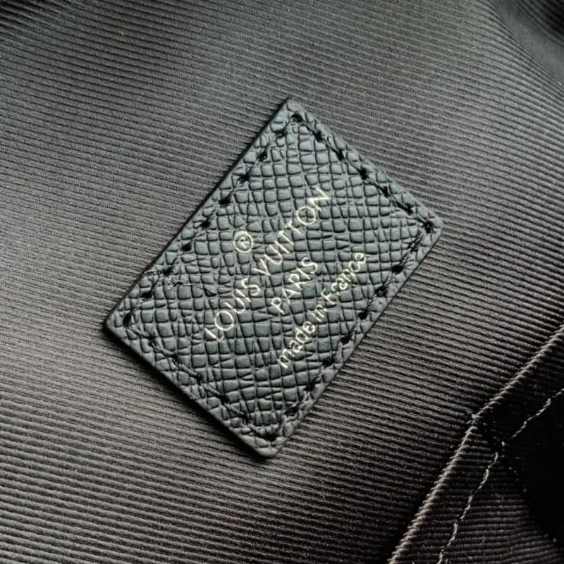 M30857 S1 31x39x14cm High Quality Bags