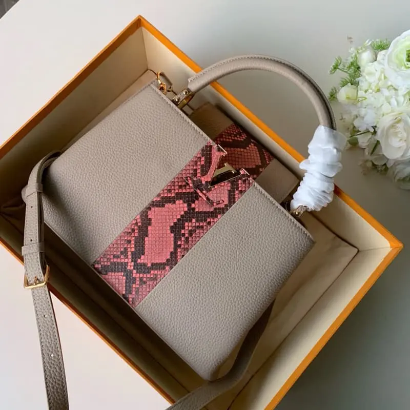 M90198 31x21x11cm High Quality Bags