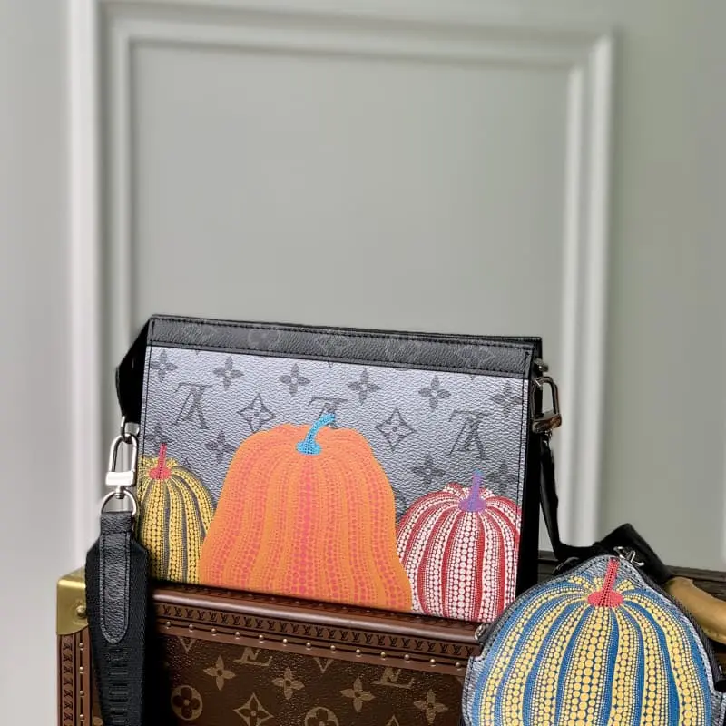 M81972 22x14.5x4.5cm High Quality Bags