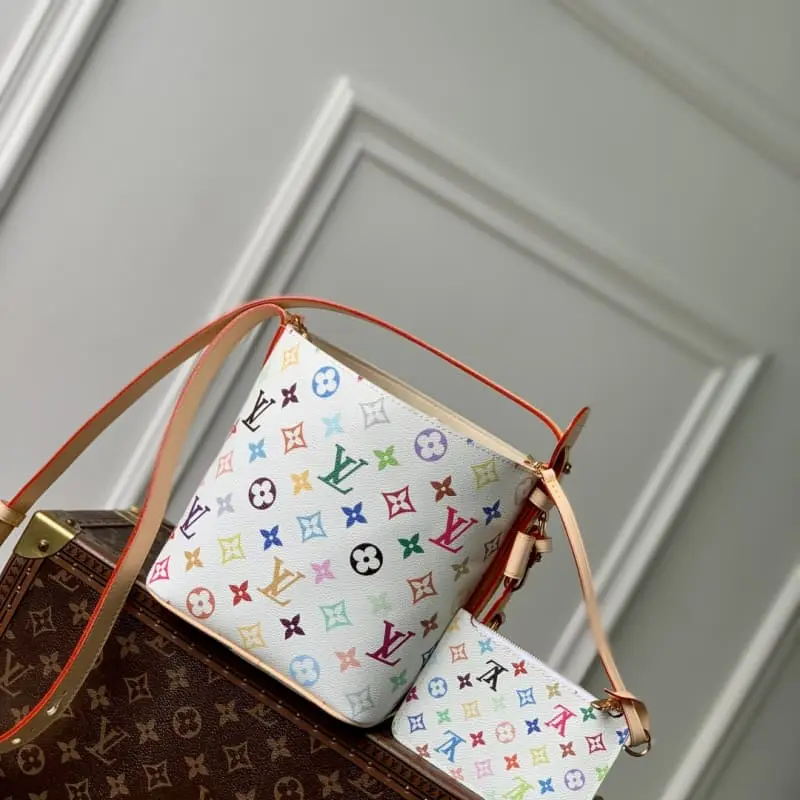 M13089 White 18x12x16cm High Quality Bags