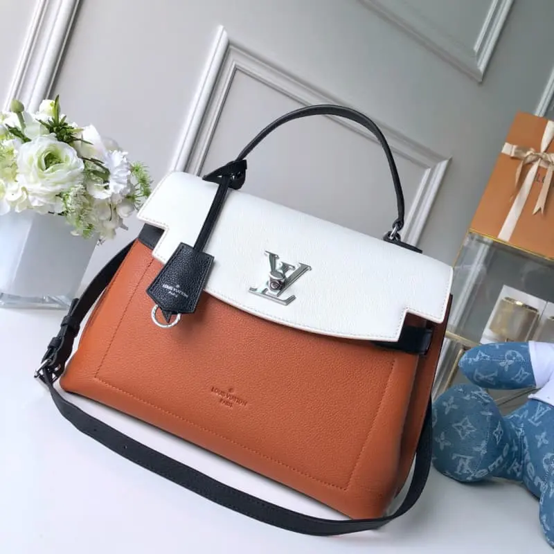 M52360 31x46x17cm High Quality Bags