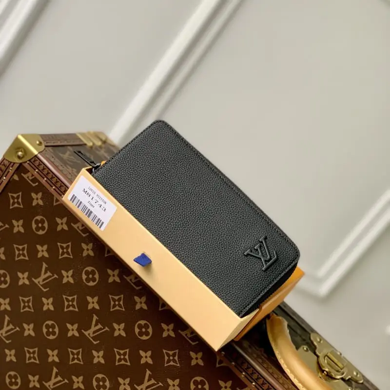 M81743 10x20x2cm High Quality Bags