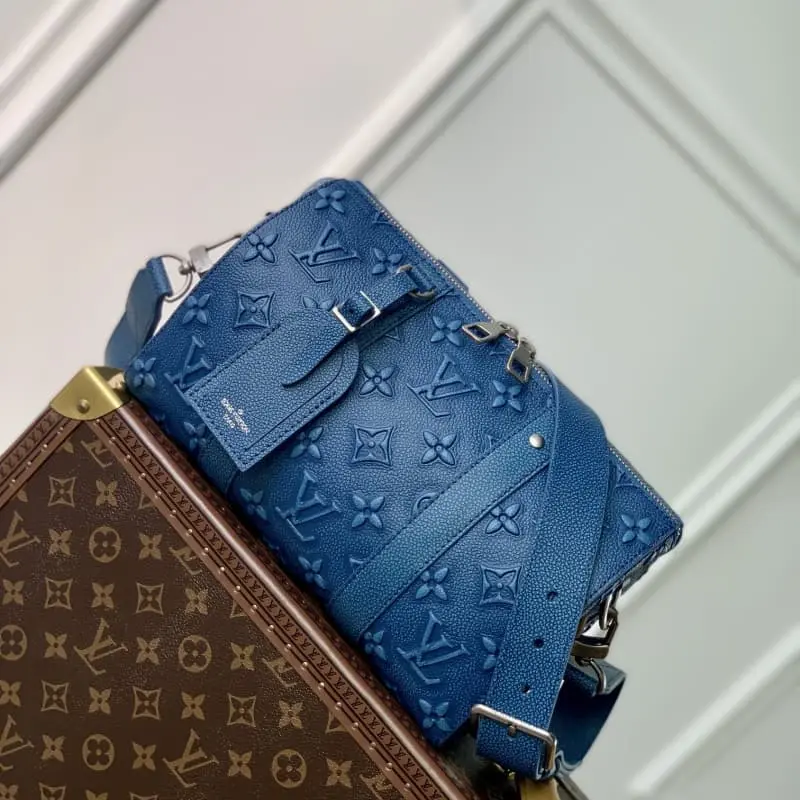 M21448 27x17x13cm High Quality Bags