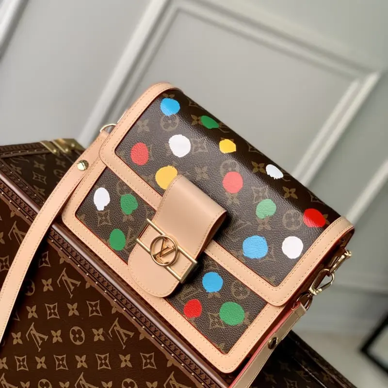 M46432 25x17x10.5cm High Quality Bags