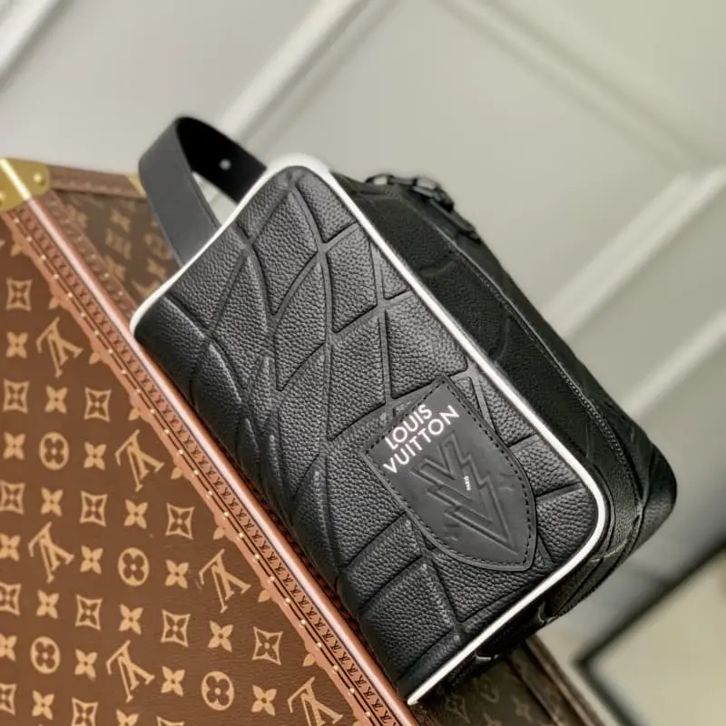 M81849 Black full leather 15x24x15cm High Quality Bags