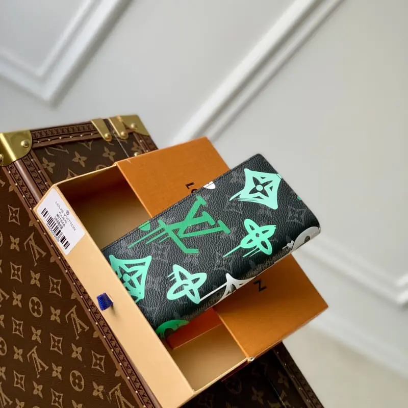 M81846 Graffiti Green 10x19x2cm High Quality Bags