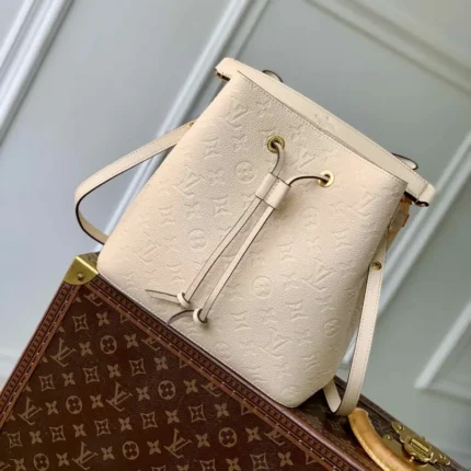 M45256 Beige 26x26x17.5cm High Quality Bags