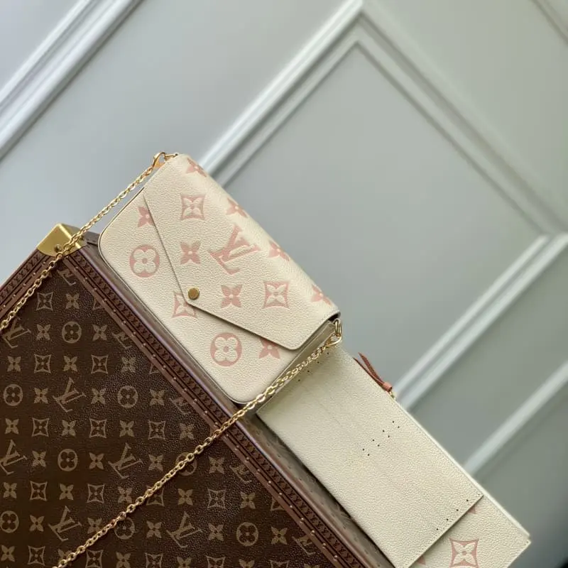 M69977 21x12x3cm High Quality Bags