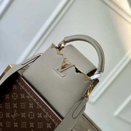 M24567 21x14x8cm High Quality Bags