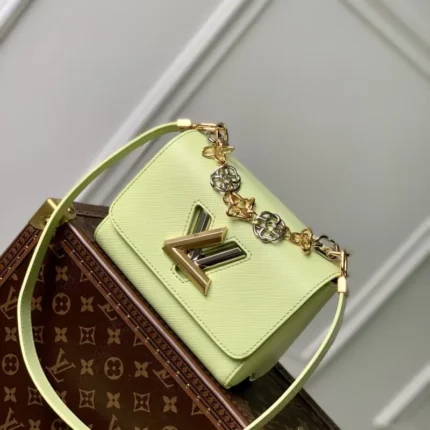 M22768 Apple Green 19x15x9cm High Quality Bags