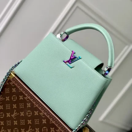 M22055 GreenMedium 31.5x20x11cm High Quality Bags