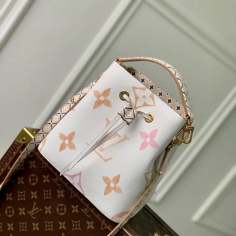 M22985 Apricot 20x20x13cm High Quality Bags
