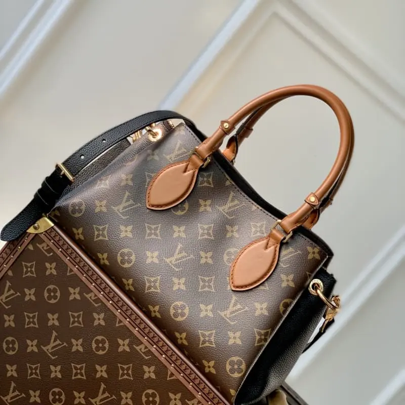 M46495 Black Leather 26x18x15cm High Quality Bags