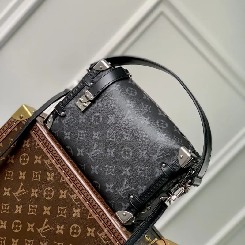 M46358 Black Flower (Black Leather) 21x14x6cm High Quality Bags