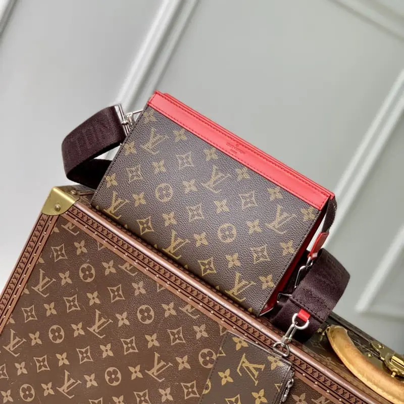 M81124 Red 18.5x11x6.5cm High Quality Bags