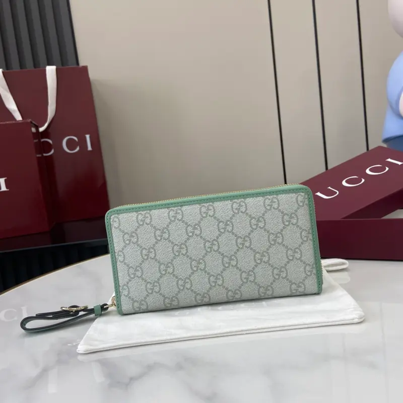 819122 CM 3 High-Quality Bags