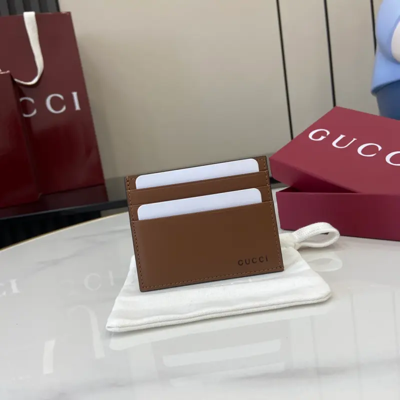 818952 High-Quality Bags