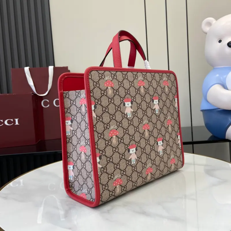 605614 CM 2 High-Quality Bags - Image 2