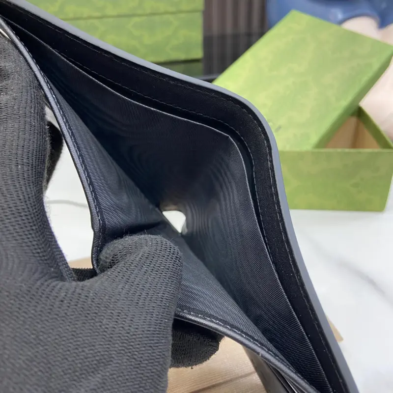 451268 High-Quality Bags