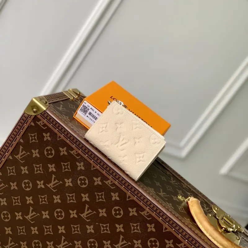 M12674 White 9x11.5x1.5cm High Quality Bags