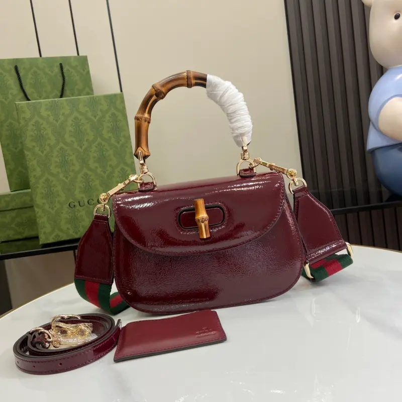 675797 CM 1 High-Quality Bags