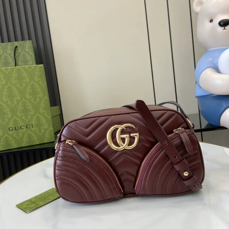 798715 High-Quality Bags