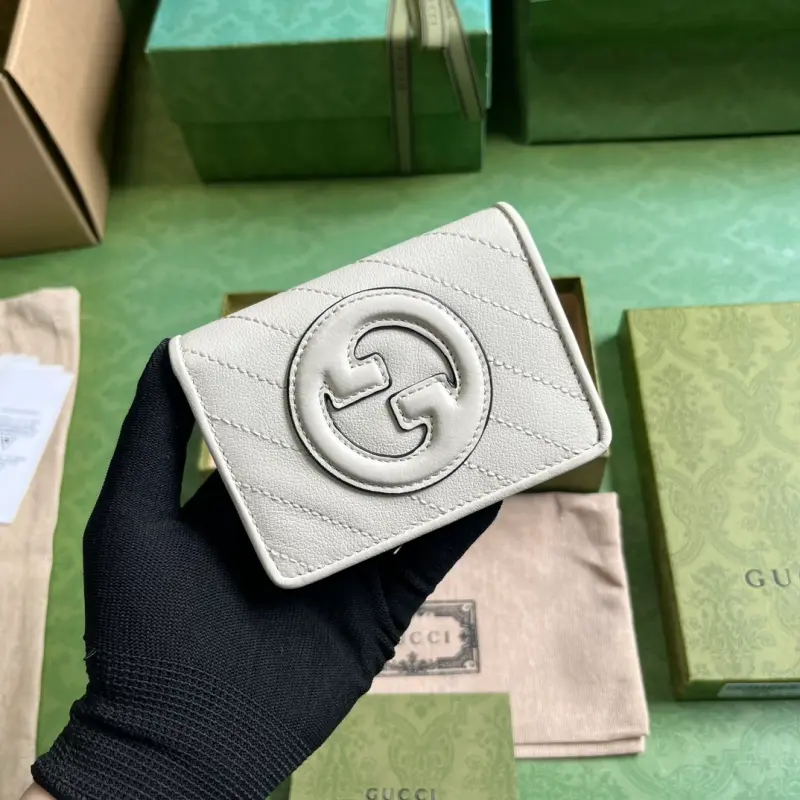 760317 CM 3 High-Quality Bags