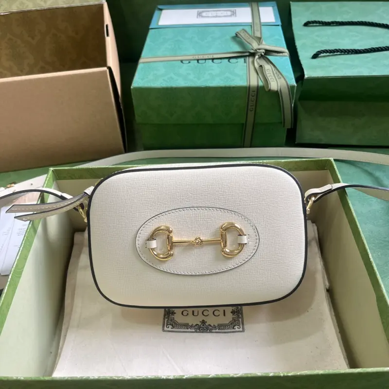 760196 High-Quality Bags