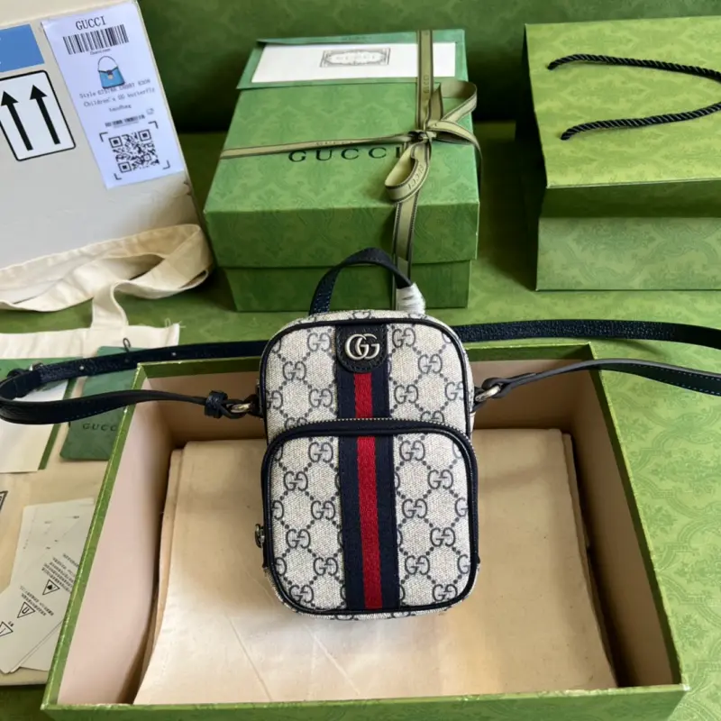 671682 High-Quality Bags