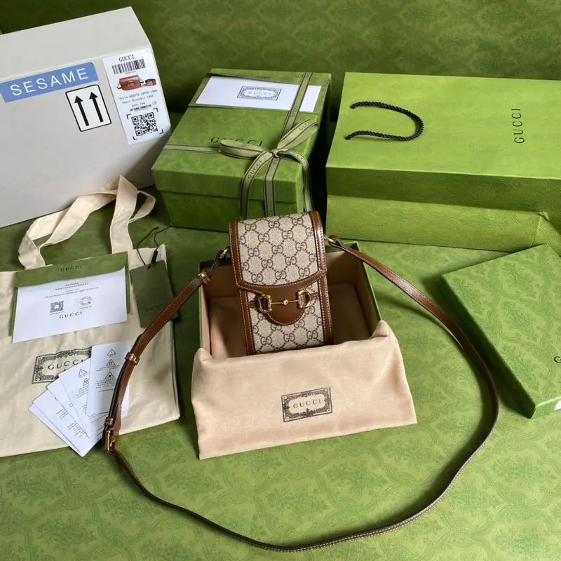 625615 CM 1 High-Quality Bags