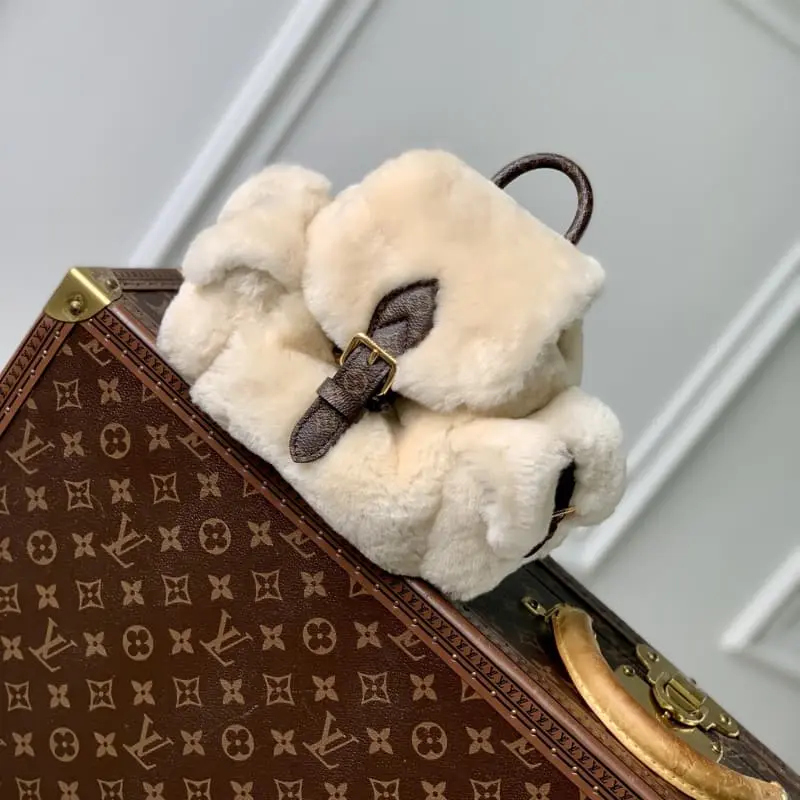 M11919 16.5x13x25cm High Quality Bags