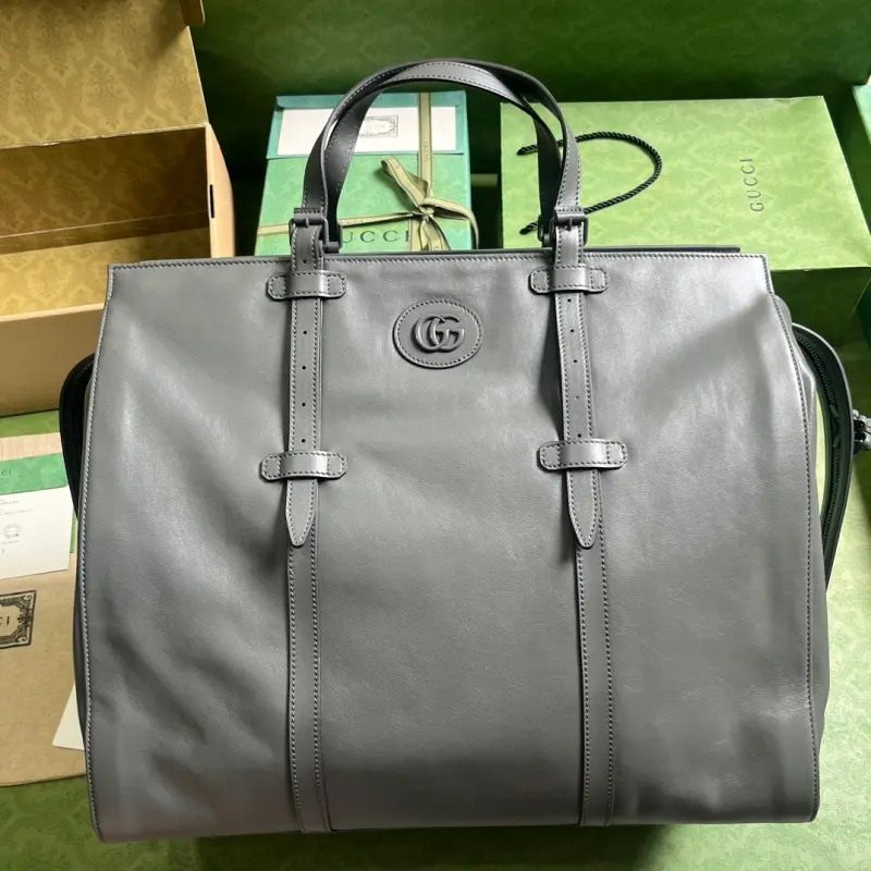 725683 High-Quality Bags