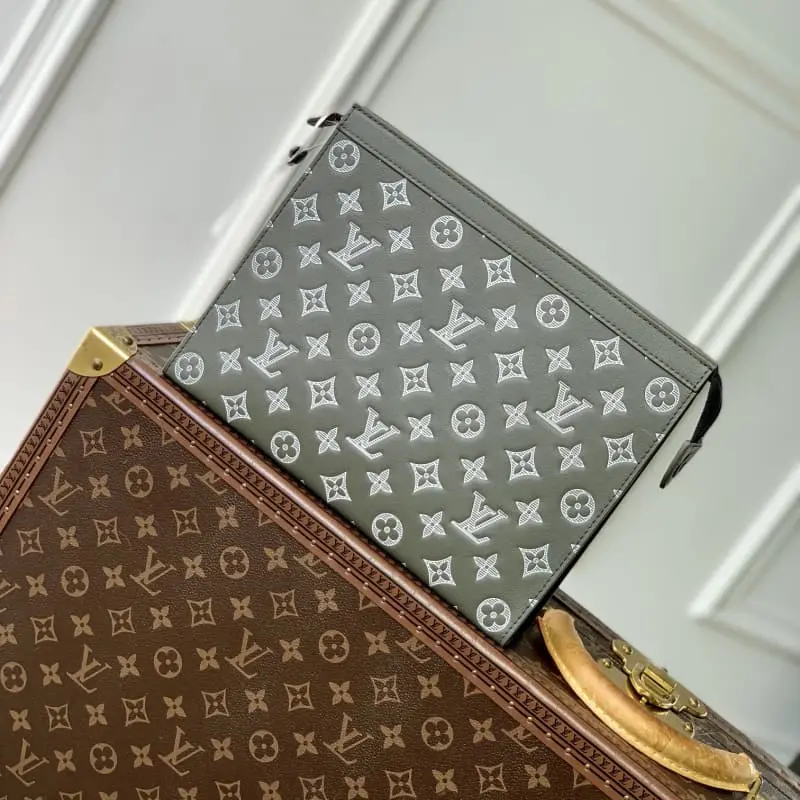 M61692 Elegant Green 26x20cm High Quality Bags