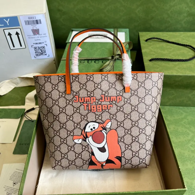 410812 CM 16 High-Quality Bags