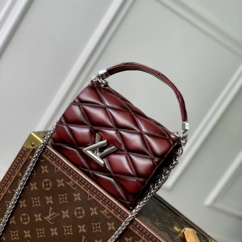 M12567 Wine Red 14x9x20cm High Quality Bags