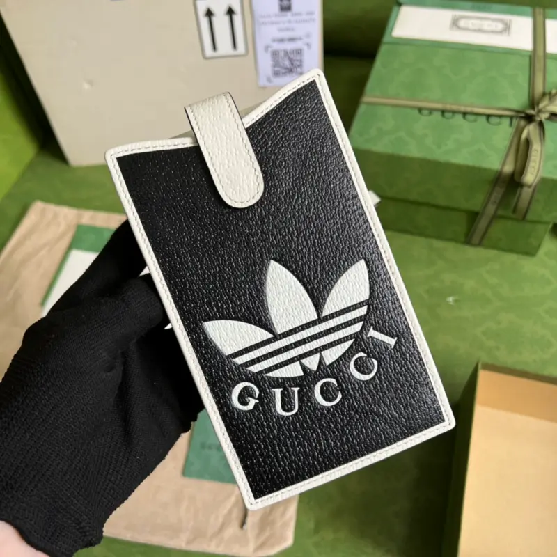 702203 CM 1 High-Quality Bags