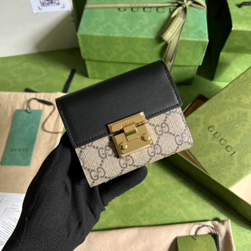 453155 High-Quality Bags