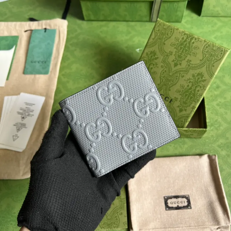 625562 High-Quality Bags