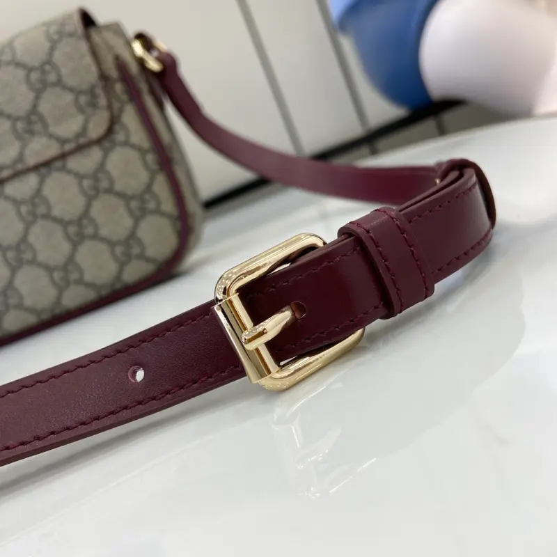 818764 CM 1 High-Quality Bags - Image 3