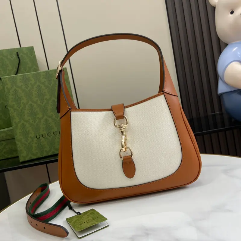 782849 High-Quality Bags