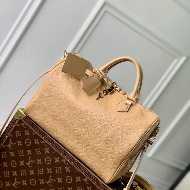 M11323 Apricot (full leather) 21x17x30cm High Quality Bags