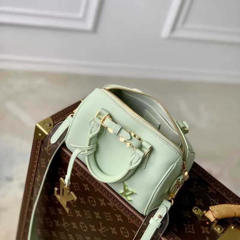 M24605 18x12.5x11cm High Quality Bags - Image 2