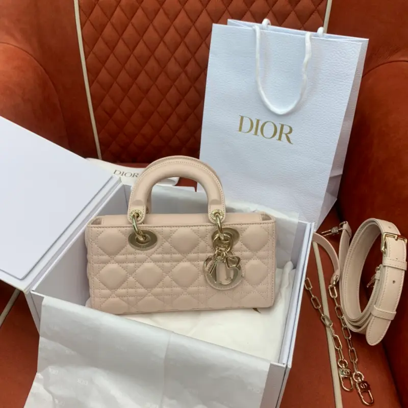 ML24 7 High Quality Bags