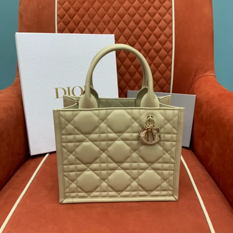 ML203 1 Apricot High Quality Bags