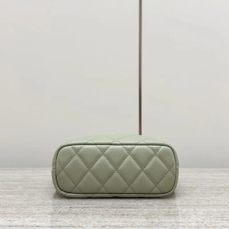 25c Lunch Box Bag CM 3 High Quality Bags - Image 4