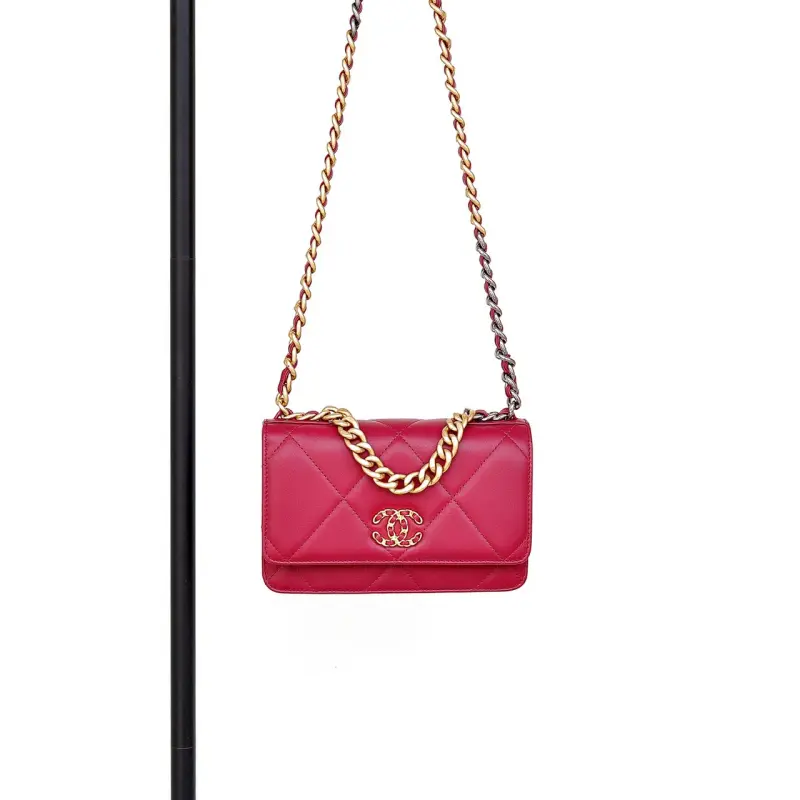 19Week CM 1 High Quality Bags - Image 2